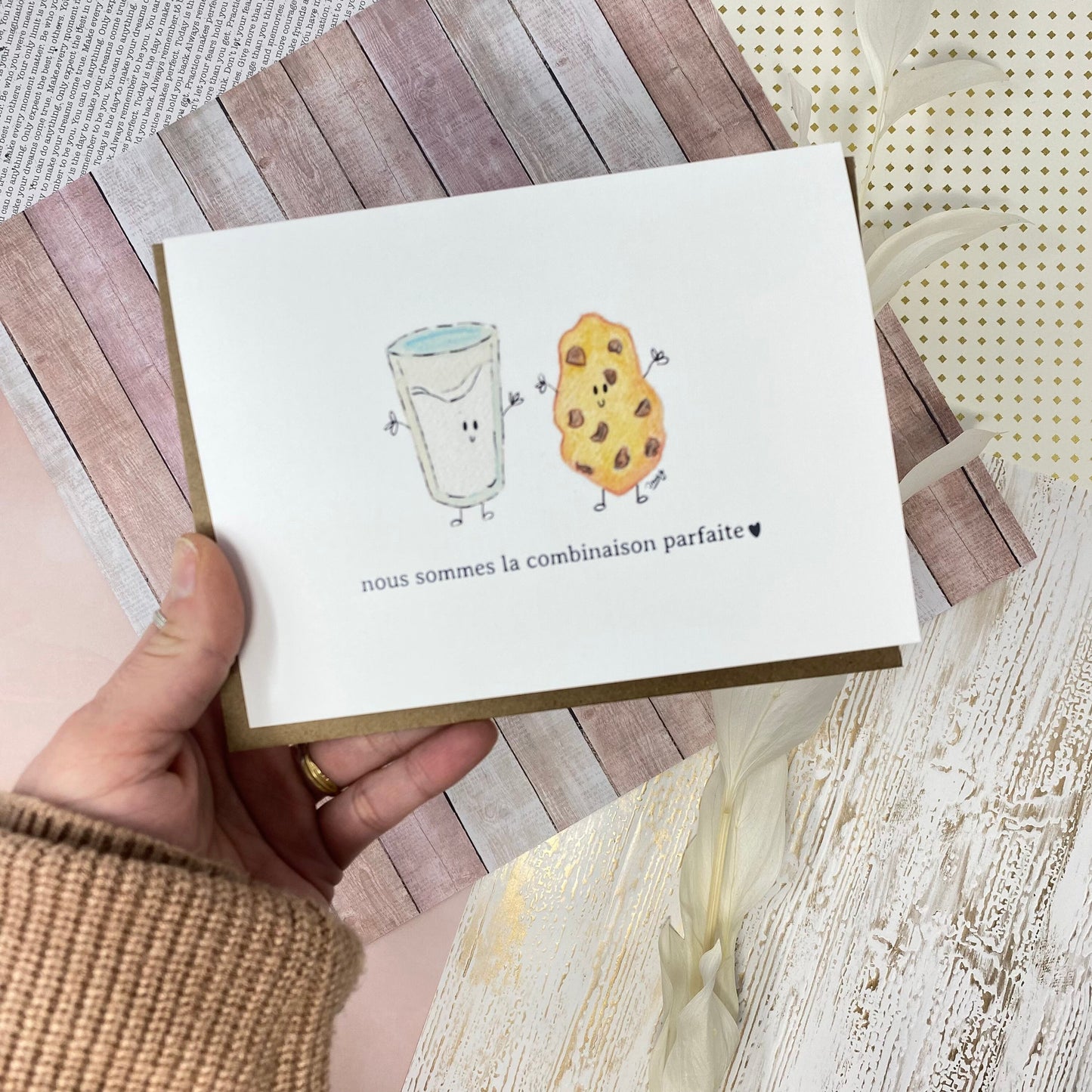 White linen paper greeting card - Milk & cookie