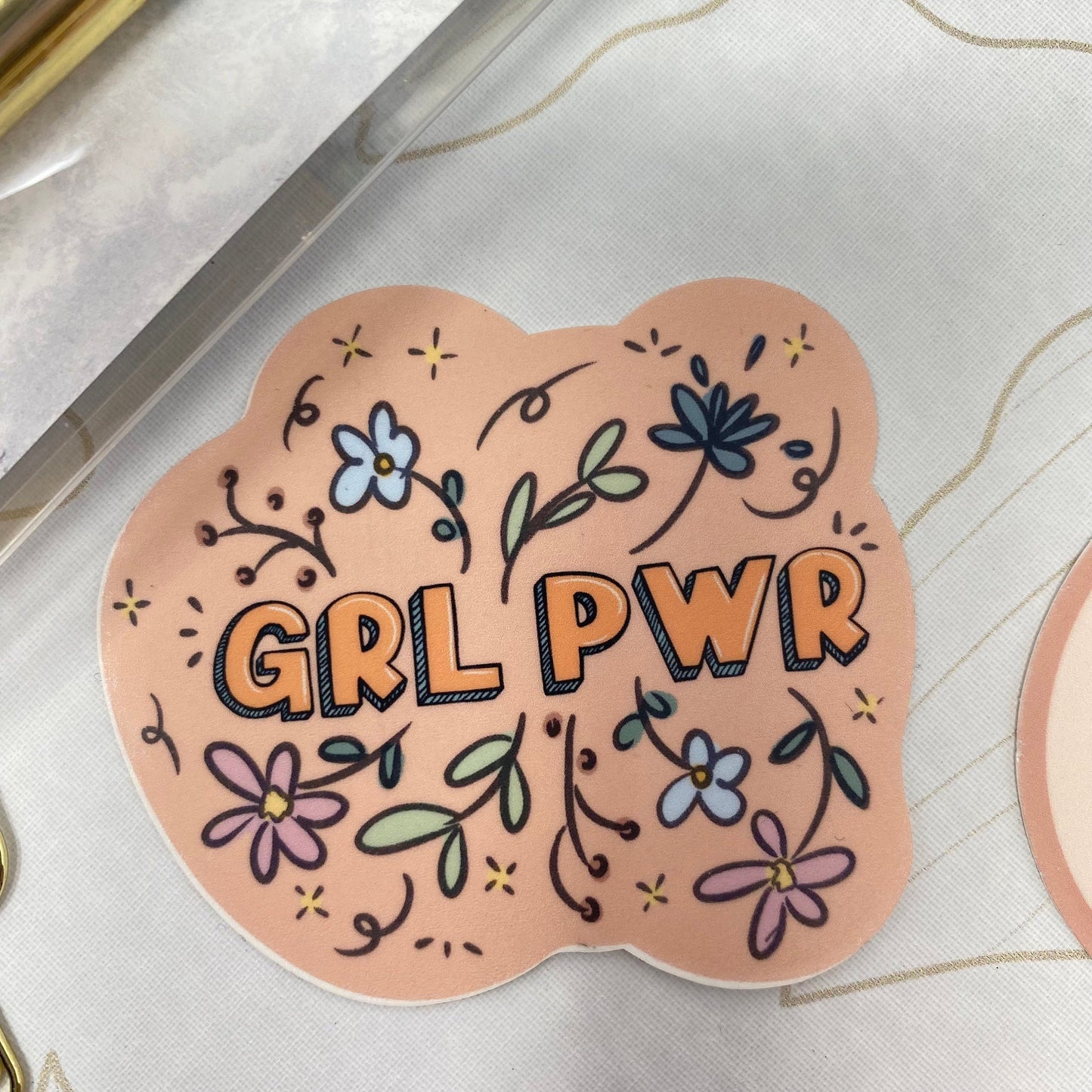 Autocollant - GRL PWR (girl power)